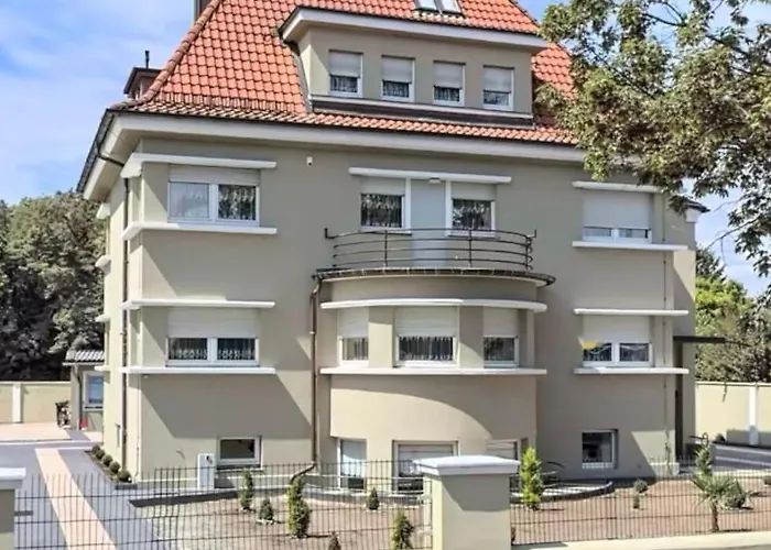 Boardinghouse/Buch
